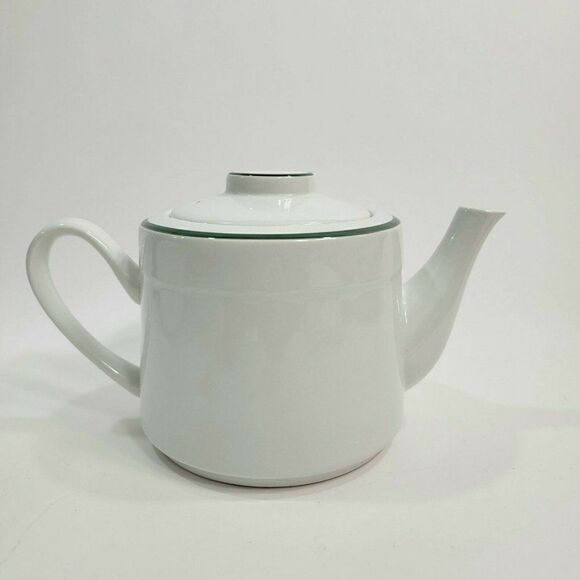 Vintage Christmas Noel Tradition Teapot - Picture 3 of 8